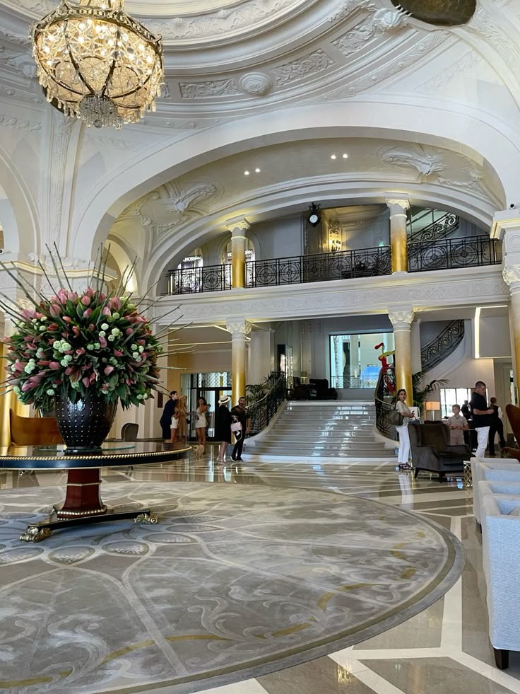 LUXURY HOTELS